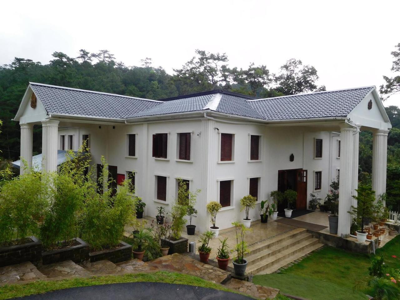 The Heritage Club - Tripura Castle Hotel And Spa Šillong Exteriér fotografie